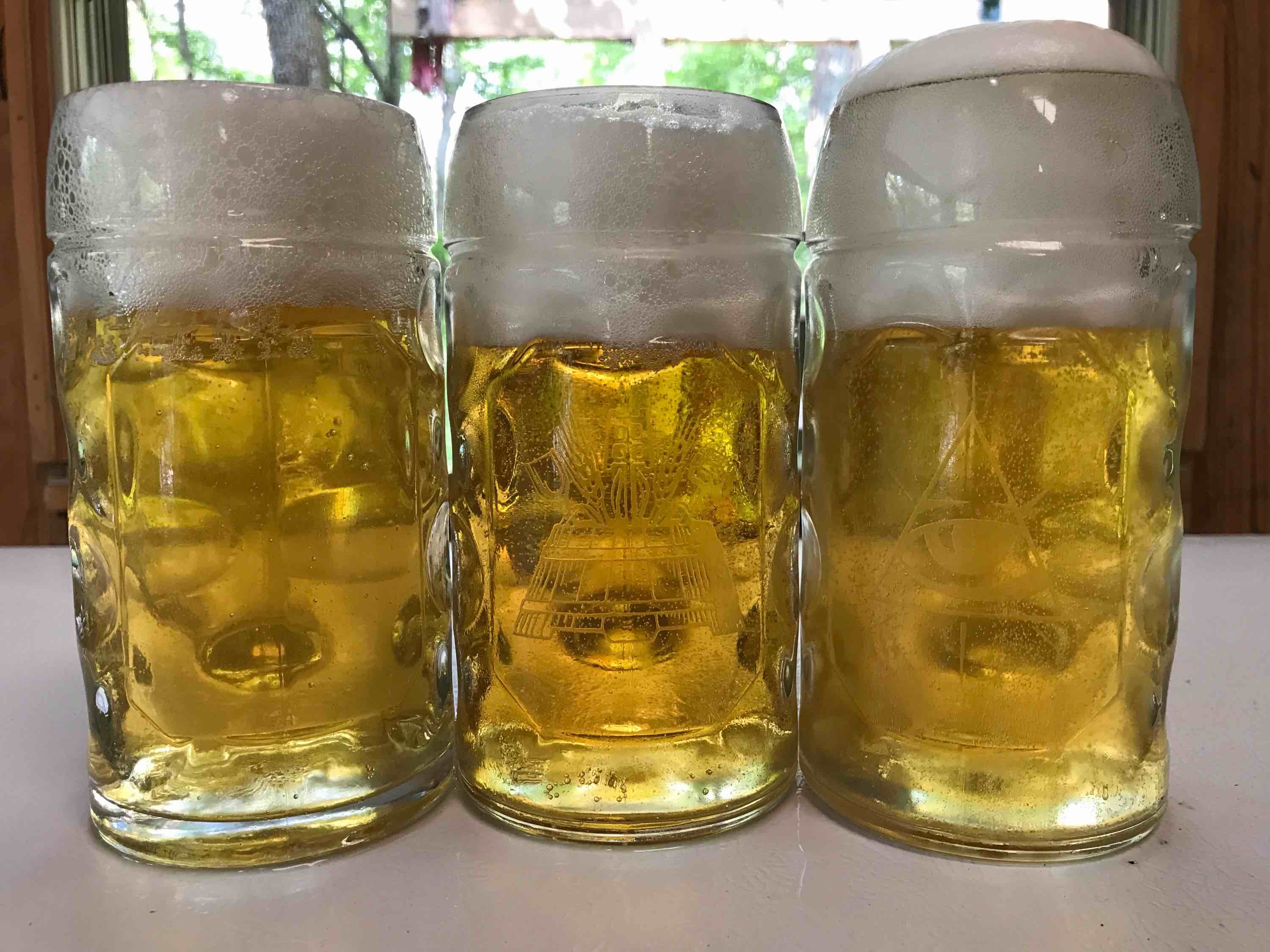 3 helles.jpg