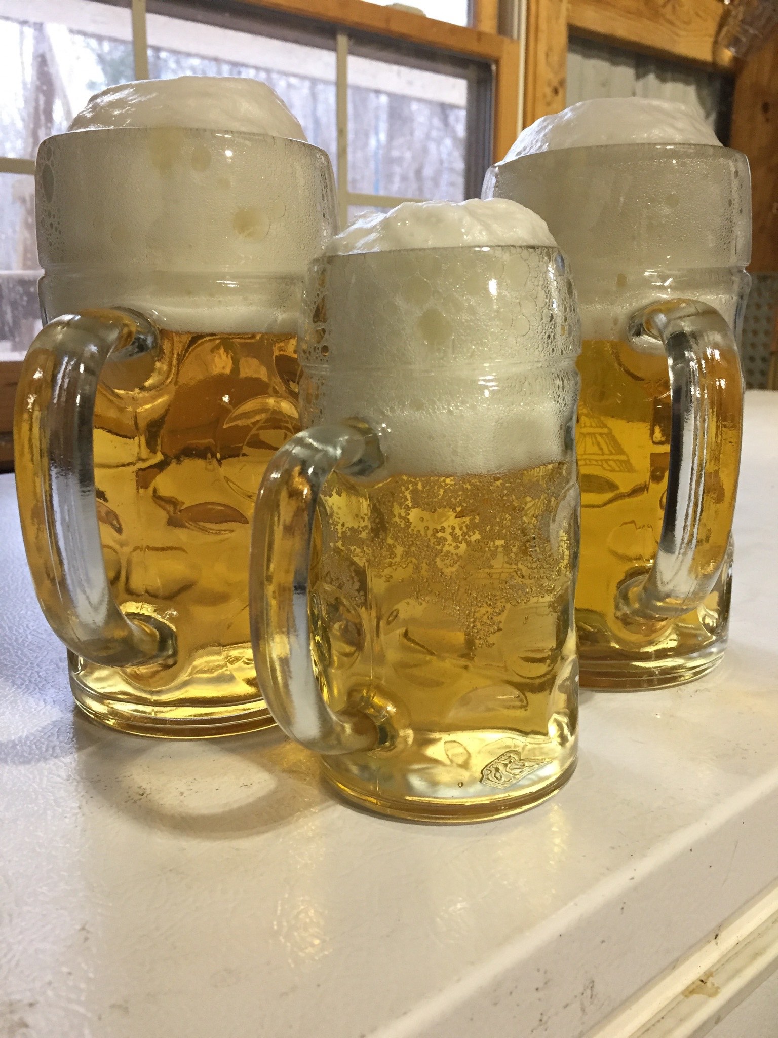 Helles Foam.jpg